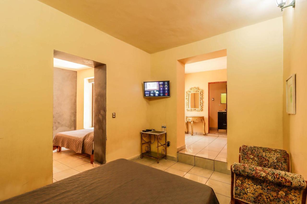 מורליה Hotel La Siesta Del Fauno מראה חיצוני תמונה